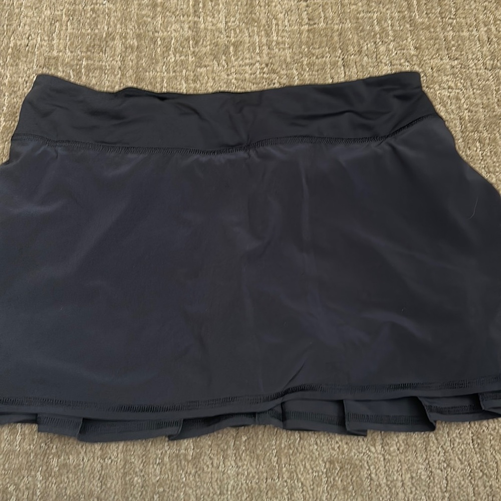 Lululemon te is skirt